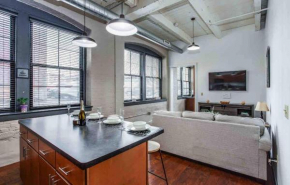 NY Style Loft with KingBed